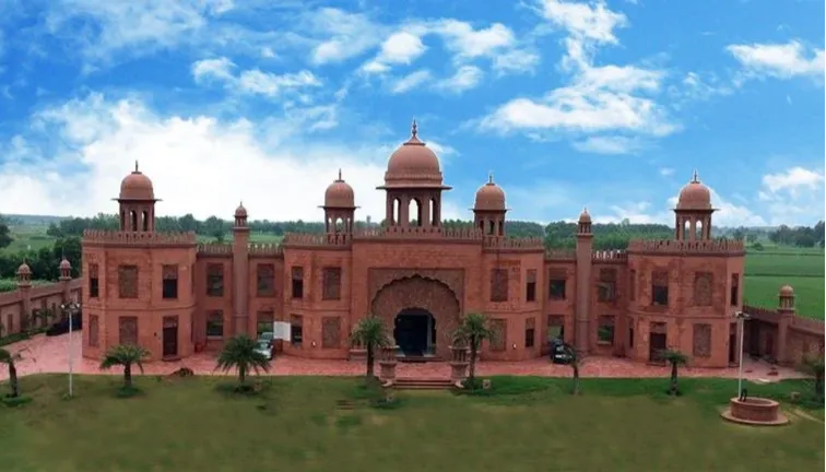 The Royal Villa Resort